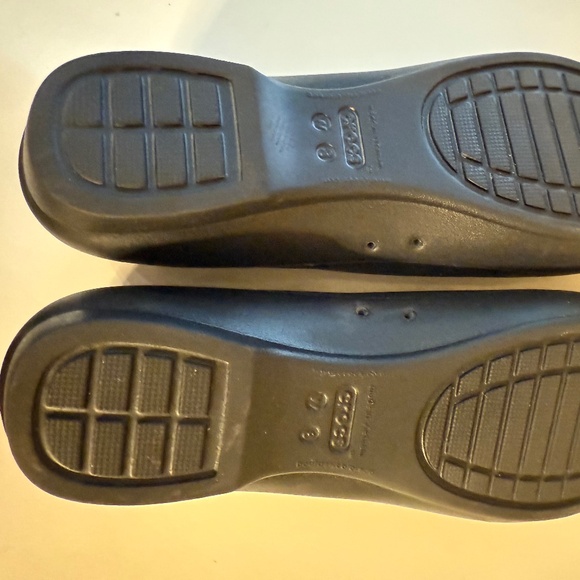 BLACK CROCS BALLET FLATS - NEW - SIZE 8 - Picture 5 of 9